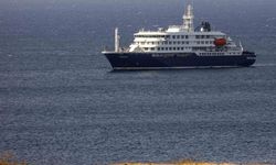 Hantavirüsü salgının yaşandığı gemi Kanarya Adaları'na ulaştı