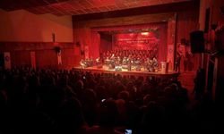 'İçimizi Isıtan Şarkılar' konserine büyük ilgi