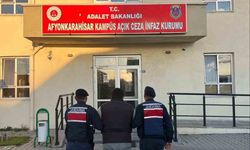 Jandarma çeşitli suçlardan aranan 45 kişiyi yakaladı