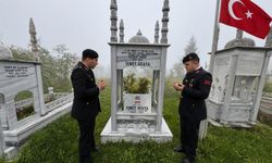 Jandarma şehit Özata kabri başında anıldı
