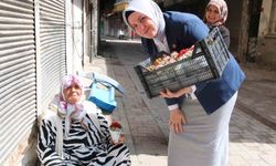 Kadın muhtardan Anneler Gününde anlamlı jest
