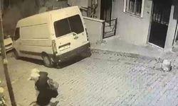 Kağıthane'de direğe dokunan çocuğa elektrik çarptı