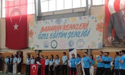 Karapınar'da özel öğrencilerden renkli şenlik
