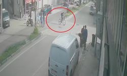 Kararsız bisikletli kazayı getirdi...Ne tarafa gideceğini şaşırınca motosikletliyle çarpıştı