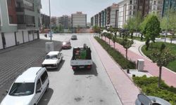 Karatay Belediyesi'nden Kurban Bayram öncesi ilaçlama mesaisi