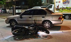 Keşan'da otomobil ile çarpışan motosiklette 2 kişi yaralandı