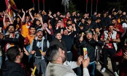 Kırıkkale'de taraftarlar, Galatasaray'ın şampiyonluğunu kutladı