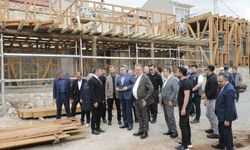 Kütahya Valisi Işın, Emet Hanı ve hayvan barınağında incelemelerde bulundu