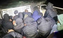 Milas açıklarında 28 düzensiz göçmen yakalandı