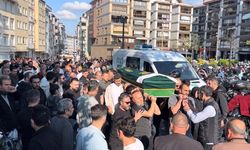 Motosiklet kazasında hayatını kaybeden sanatçı son yolculuğuna uğurlandı