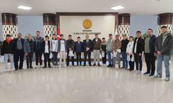 Müdür Yılmaz, Bitlisli öğrencileri ağırladı