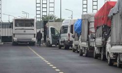 Öncüpınar'da Suriyelilerin dönüş yoğunluğu sürüyor