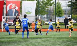 Osmangazi'de çocuklar sahada buluştu