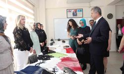 OSMEK kursiyerlerinin eserleri Hüdavendigar'da sergilendi