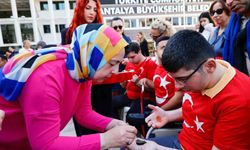 Özel bireyler bir günlüğüne asker oldu