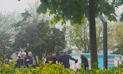 Parkta iki yaşlı adam arasında yumruklu kavga: 1 yaralı