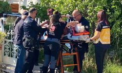Perde takarken düşen yaşlı kadın hastanelik oldu