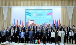 Rektör Adıgüzel, Buhara'da Anadolu Üniversitesi'nin küresel eğitim vizyonunu anlattı