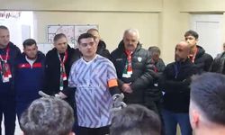 Şampiyonluk maçı öncesi takım kaptanından ağlatan konuşma
