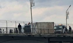 Şanlıurfa'da fırtına ve dolu hayatı felç etti