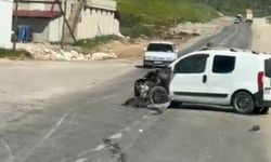 Siirt OSB'de iki hafif ticari araç çarpıştı