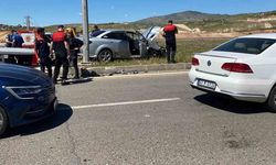 Siirt'te iki otomobil çarpıştı: 6 yaralı