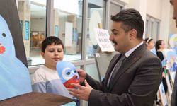 Sivas'ta 'Doğu Türkistan'ı Hatırla' resim sergisi açıldı