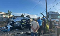 Tekirdağ'da midibüs ile panelvan çarpıştı: 1 ölü, 8 yaralı