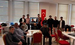 Üniversite öğrencilerinden huzurevinde gönüllere dokunan proje