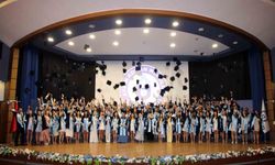 ADÜ Diş Hekimliği Fakültesi 8. Dönem mezunlarını uğurladı