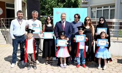 Anadolu Üniversitesi'nde gurur günü: Sevgi ve sabrın mezuniyeti