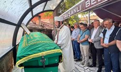 Balık tutmaya gittiği Kızılırmak kenarında ölü bulunan genç tekniker toprağa verildi