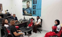 Başarılı sporculardan Beylikova Gençlik ve Spor İlçe Müdürü Gülmez'e ziyaret