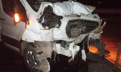 Bitlis'te trafik kazası: 3 yaralı