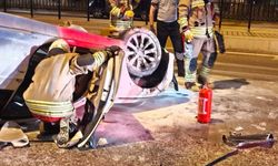 Edirne'de otomobil refüje çarpıp takla attı: 1 yaralı
