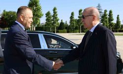 Erdoğan: 'NATO zirvesi kapsamında ittifakın Avrupa sütununun güçlendirilmesi ve caydırıcılığının tahkim edilmesi ortak önceliğimiz'