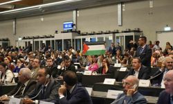 ILO Konferansı'nda Filistin'in ILO'ya geçici üyeliğinin iptalini isteyen İsrailli diplomata protesto