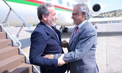 İran Cumhurbaşkanı Pezeşkiyan, Pakistan'da