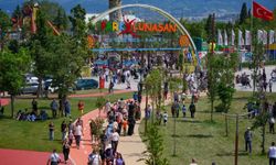 İzmit Millet Bahçesi, yeni yüzüyle kültür, sanat ve eğlencenin kalbi haline geldi