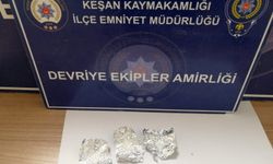 Keşan'da polisin üst araması yaptığı şüpheliden uyuşturucu ele geçirildi