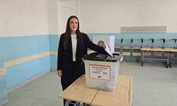 Kosova'daki genel seçimlerde Başbakan Kurti'nin partisi yüzde 47,13 oyla birinci oldu