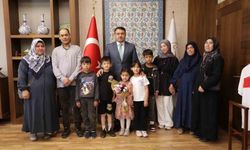 Kütahya'da Afgan kardeşlerin şehitlikteki vefa örneği takdirle karşılandı