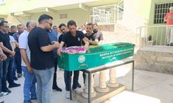 Mezuniyete giderken otobüs kazasında ölen Zehra gözyaşlarıyla uğurlandı