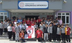 Milli sporcular köy okulunda bocceyi tanıttı