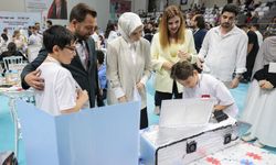 Milli Teknoloji Hamlesi'nin genç temsilcileri uzay yaşamını tasarlıyor