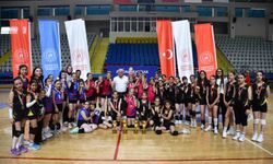 Mini Kızlar Voleybol Müsabakaları sona erdi