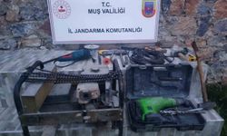 Muş'ta kaçak kazı operasyonu: 3 şüpheli gözaltına alındı