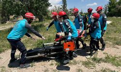 Niğde UMKE personeli medikal kurtarma uygulamaları eğitimini tamamladı
