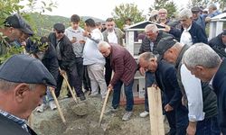 Rıza Çalımbay'ın annesi son yolculuğuna uğurlandı