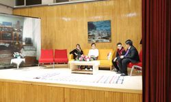 Türkeli'de 'Çatlak Aile' sahnelendi